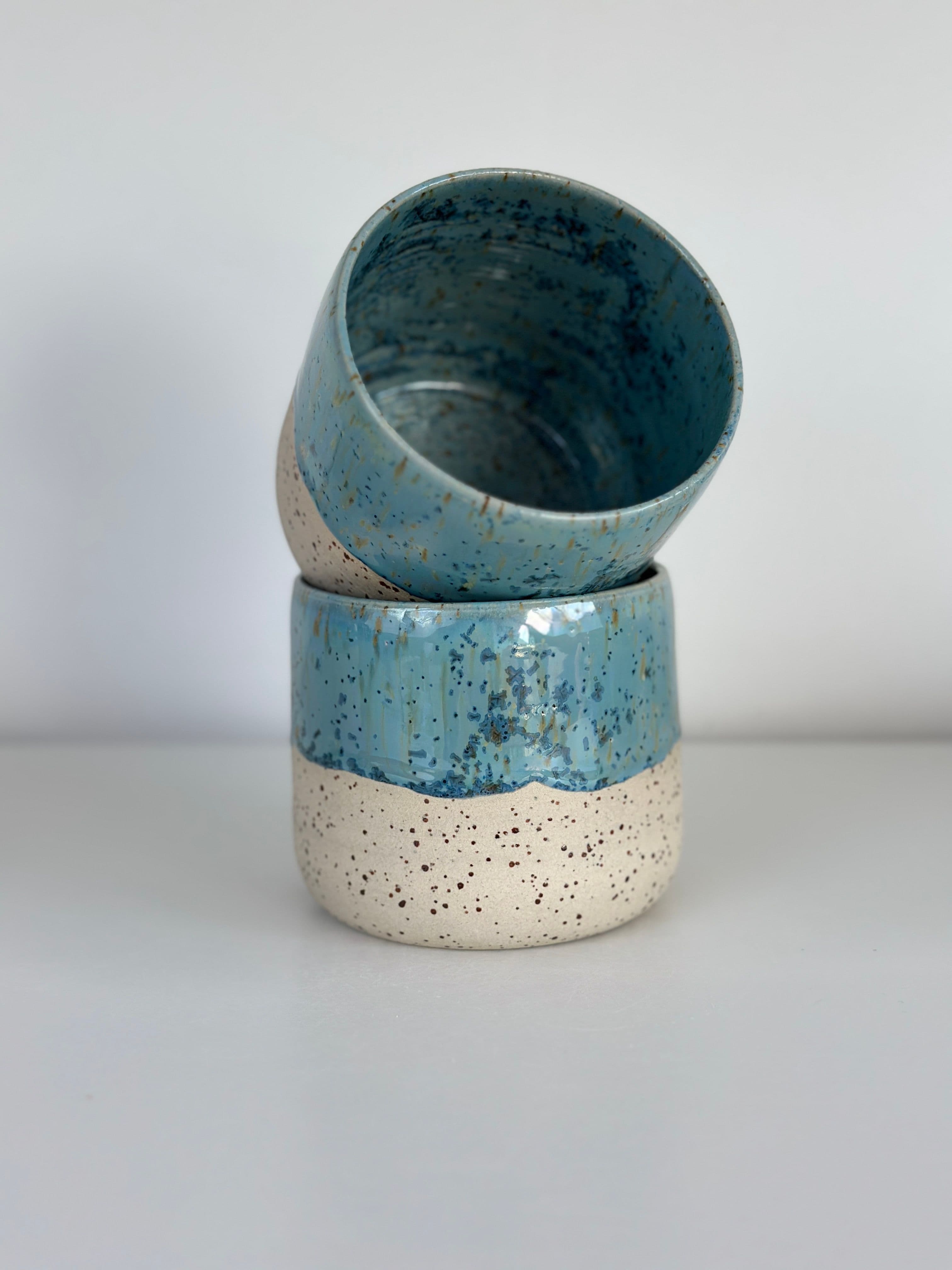 Glatter Becher Blau & Dunkel Blau